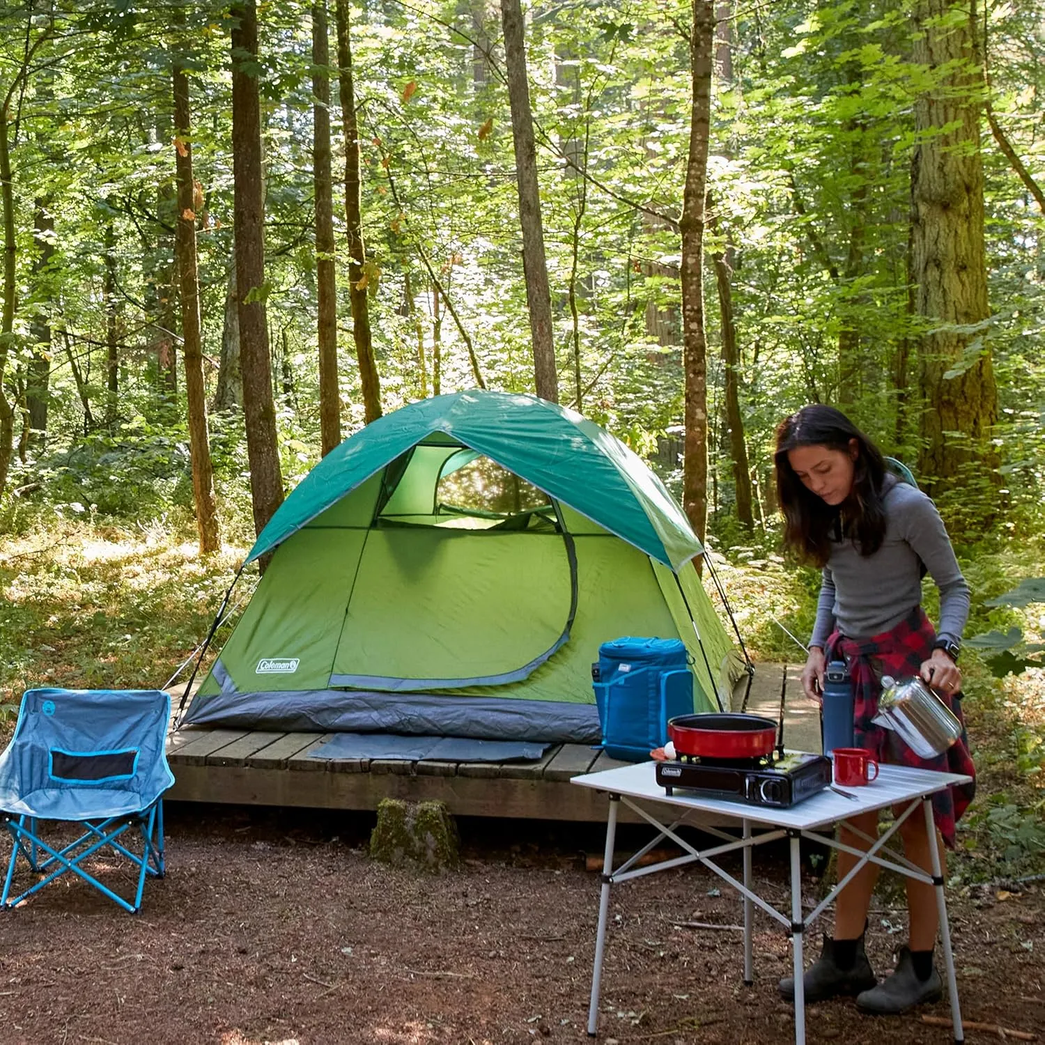 Coleman Sundome 4-Person Tent with Rainfly, Weatherproof Tent Sets Up in 10 Mins