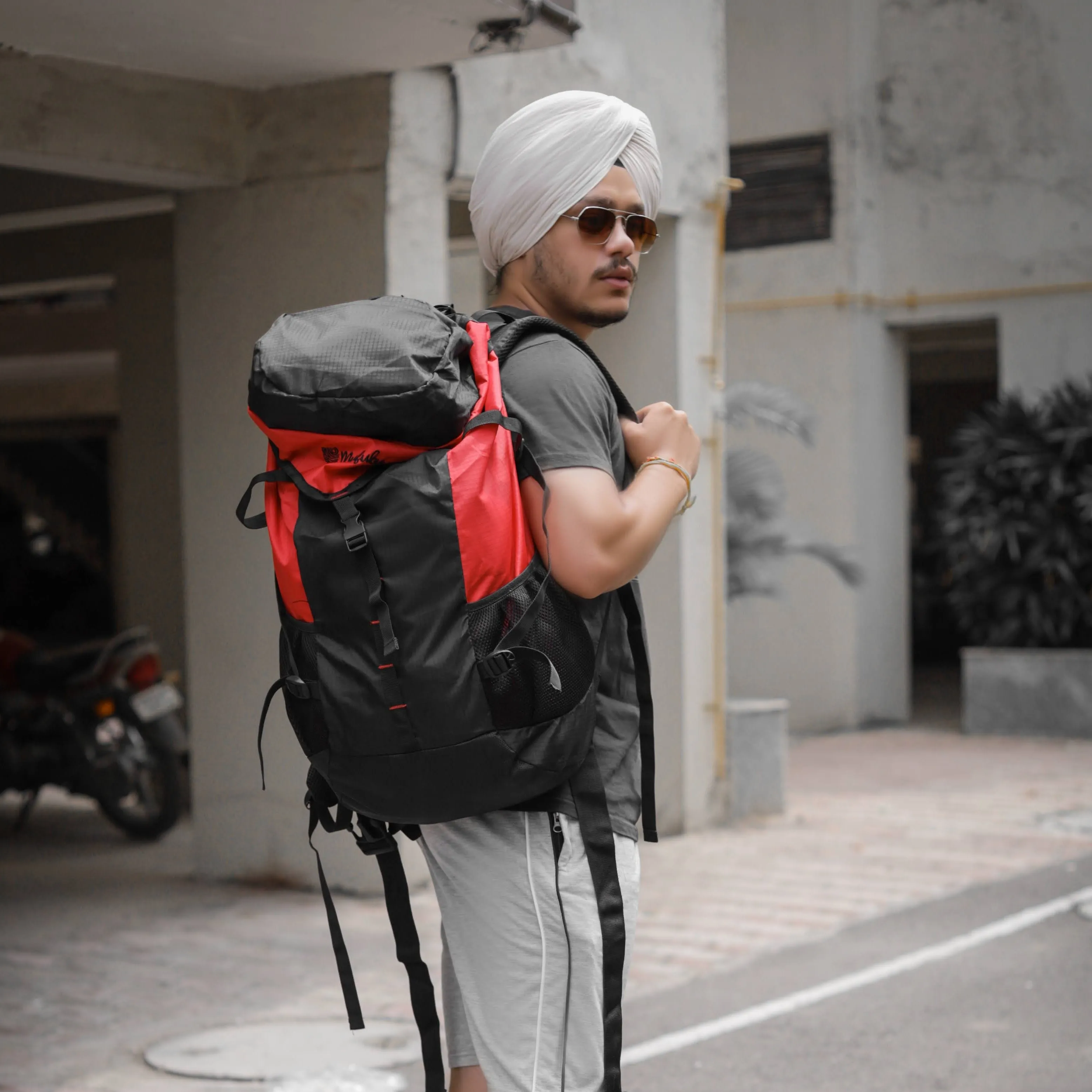 Fearless 60 LTR Rucksack - Black   Blue