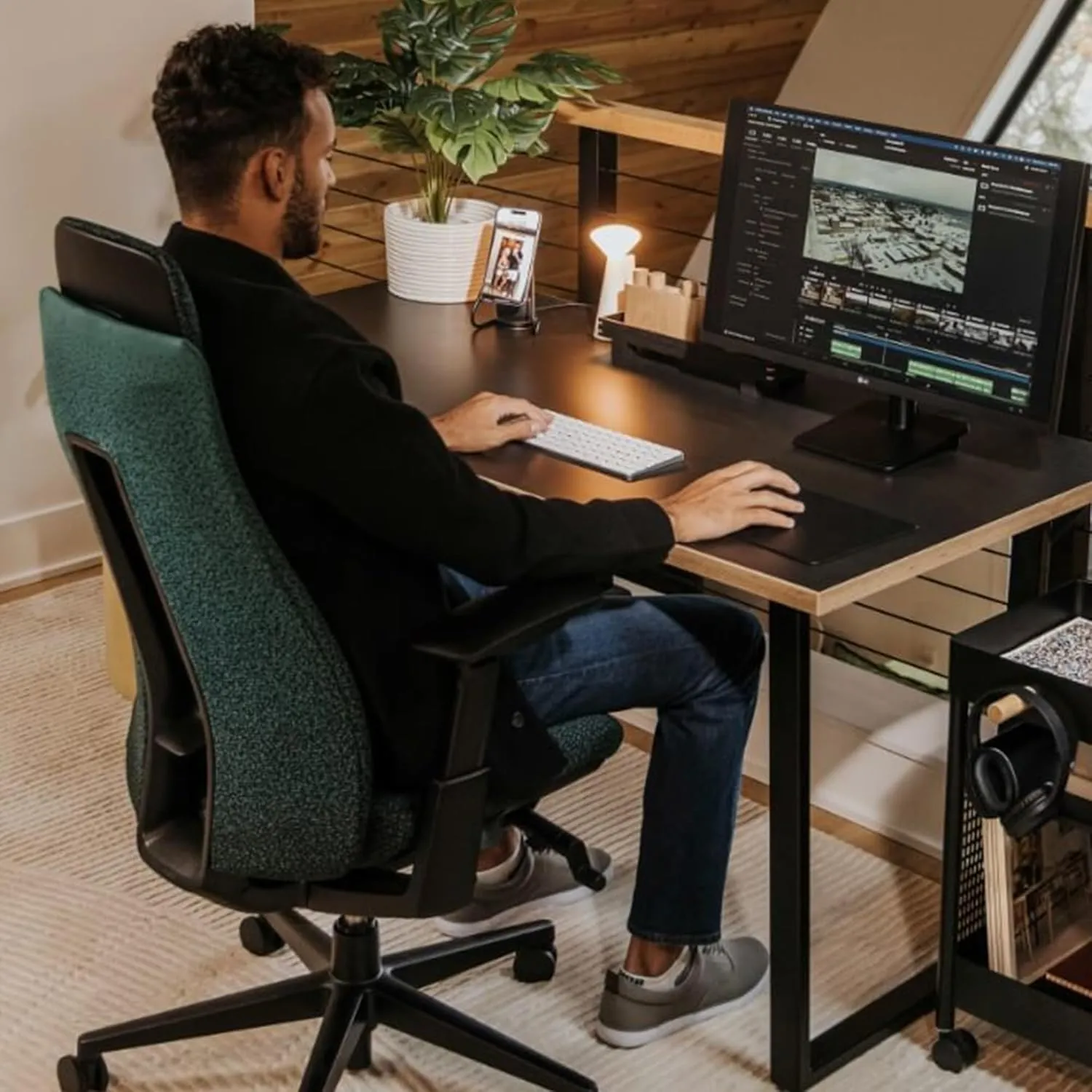 Haworth Fern Office Chair – Ergonomic and Stylish Desk Chair with Breathable Mesh Finish - with Lumbar Support (Coal)