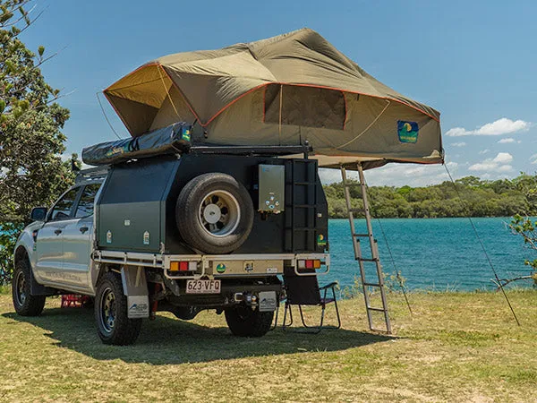 Howling Moon Stargazer 1400 Roof Top Tent