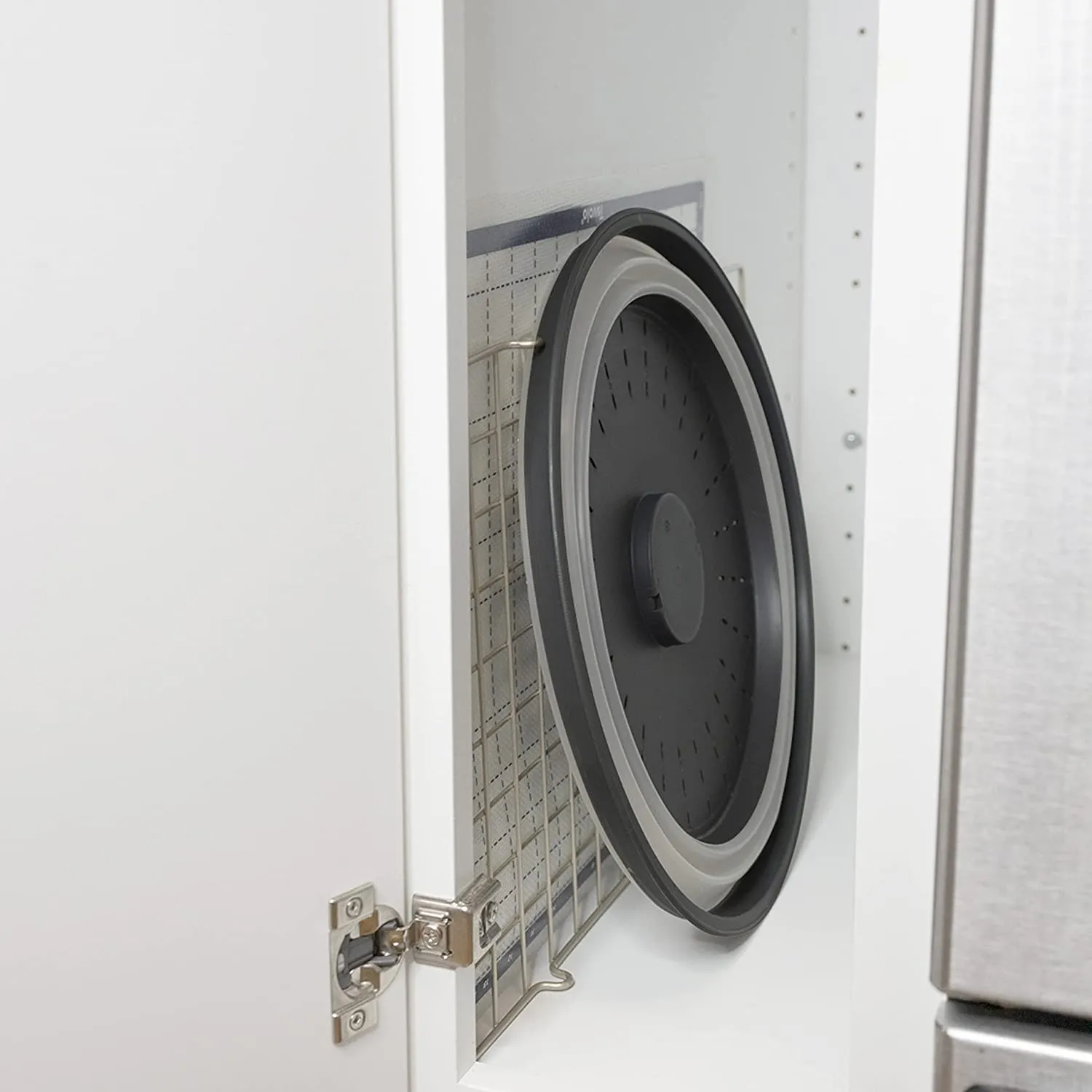 Large Collapsible Microwave