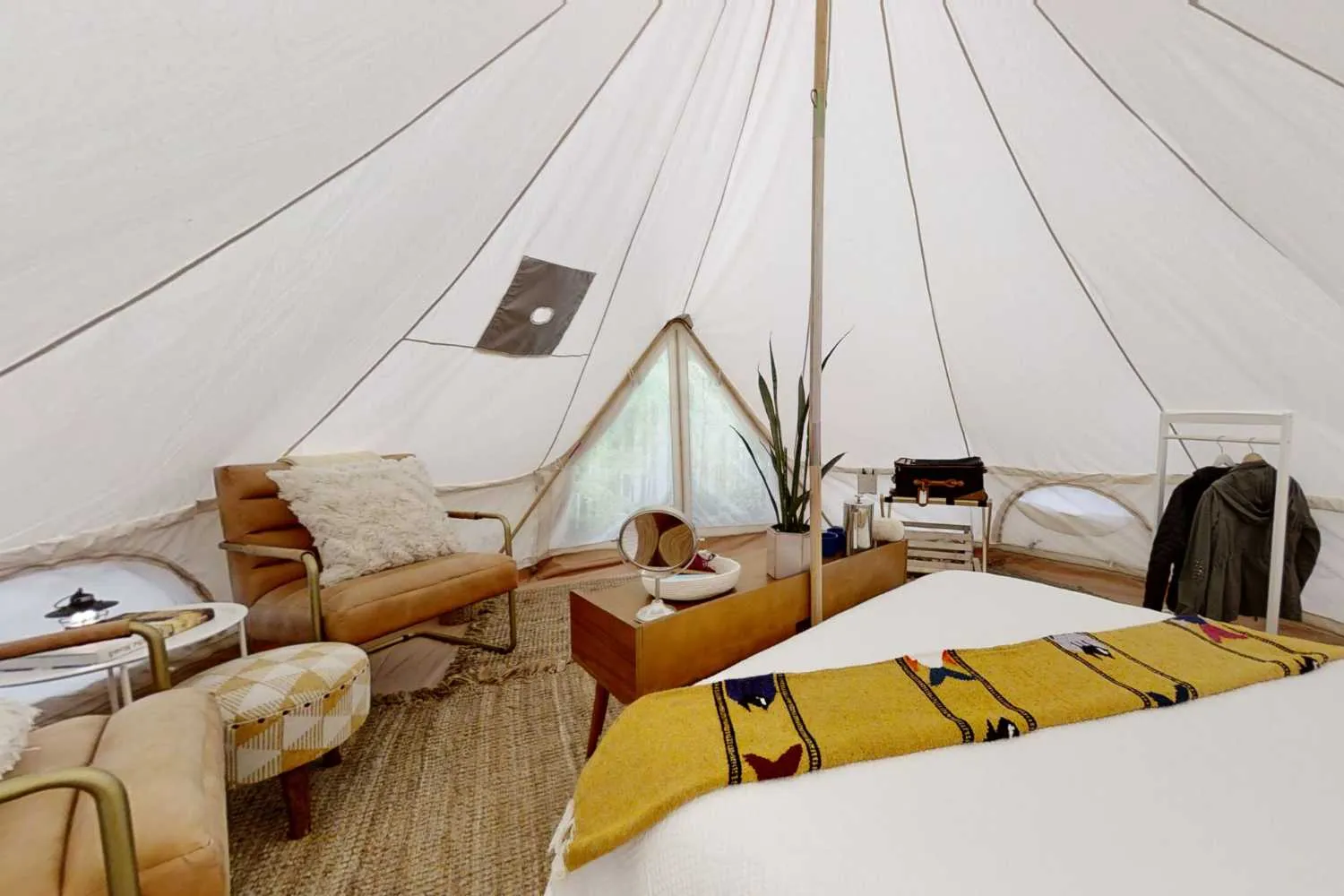 Life inTents Fernweh™ 360 View Canvas Bell Tent 16' (5 Meters)