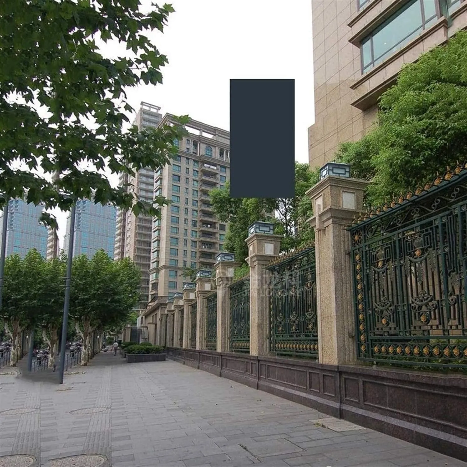 Square Outdoor Gate Column Light European Lighthouse Waterproof Pillar Lanterns Pedestal Lamp Glass Aluminium Post Pole Lamps Courtyard Garden Villa Lawn Landscape Street(One Color-25 * 35Cm)
